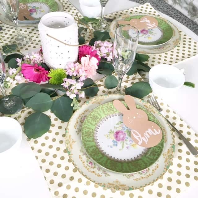 Easter Tablescape Centerpieces