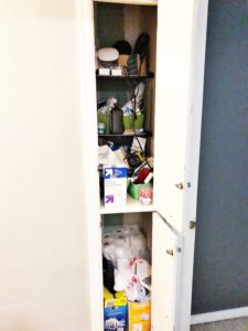 organize medicine closet