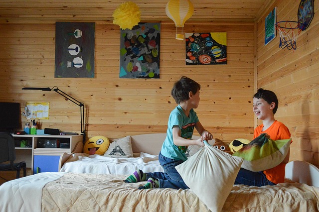 kids playing in bedroom