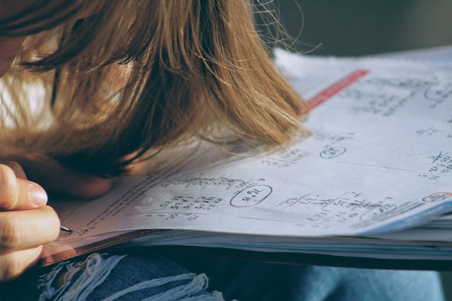girl doing homework