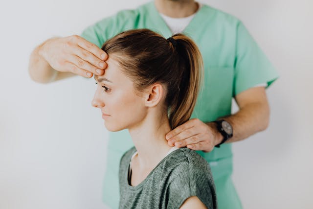 woman at doctor