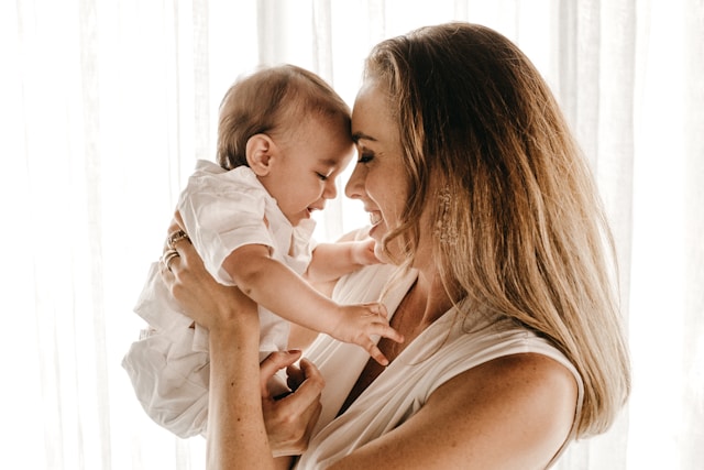 mom with new baby