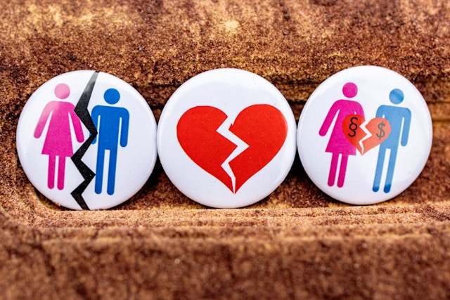 divorce pins