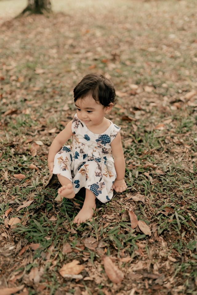 toddler girl outside