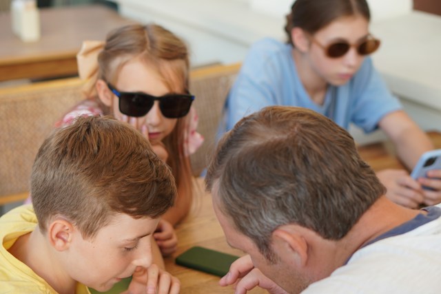 dad with kids